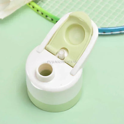 700 ml Spray Water Bottle for Sports and Travel